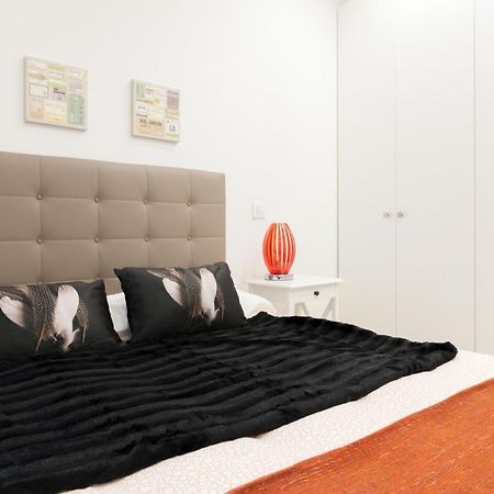 For You Rentals New Design Apartment Temporal Puerta Del Sol Pre10C Мадрид Екстер'єр фото