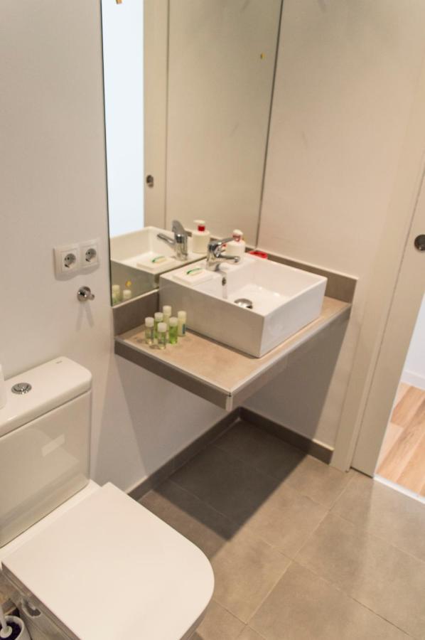 For You Rentals New Design Apartment Temporal Puerta Del Sol Pre10C Мадрид Екстер'єр фото